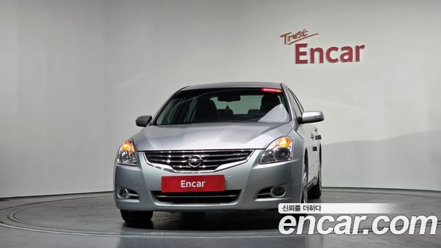 Nissan Altima 2010 — photo 3