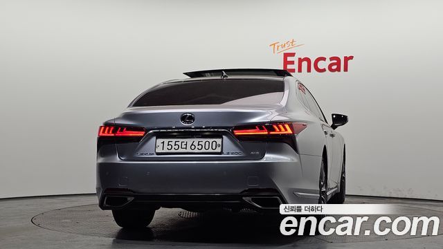Lexus LS 2022 — photo 4