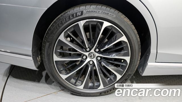 Lexus LS 2022 — photo 5