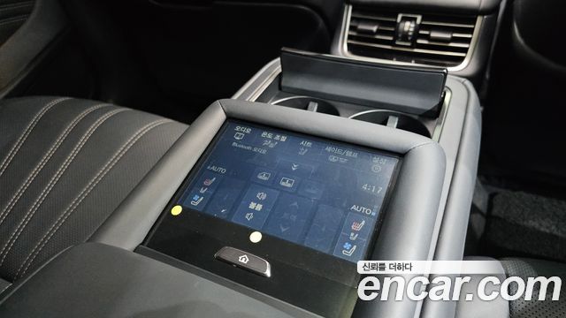 Lexus LS 2022 — photo 19
