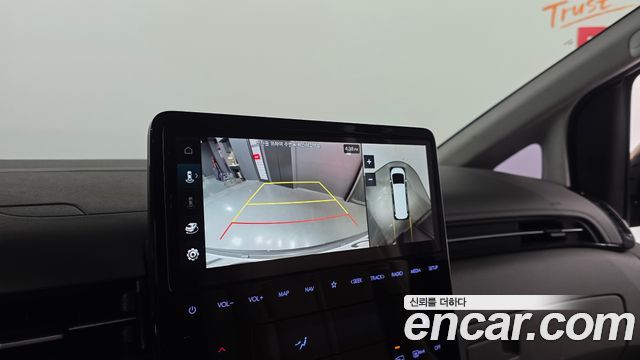 Hyundai Staria 2023 — photo 23