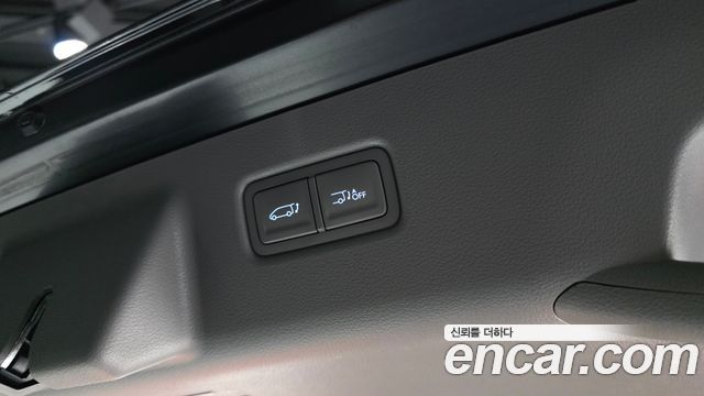 Hyundai Staria 2023 — photo 26
