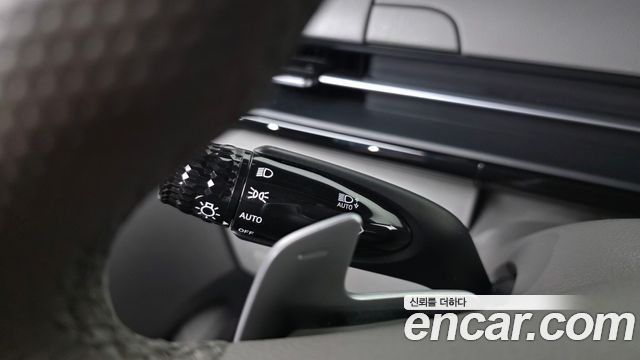 Hyundai Staria 2023 — photo 28