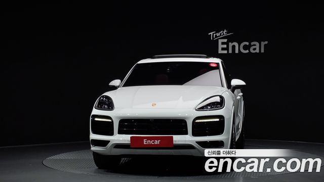 Porsche Cayenne 2021 — photo 3