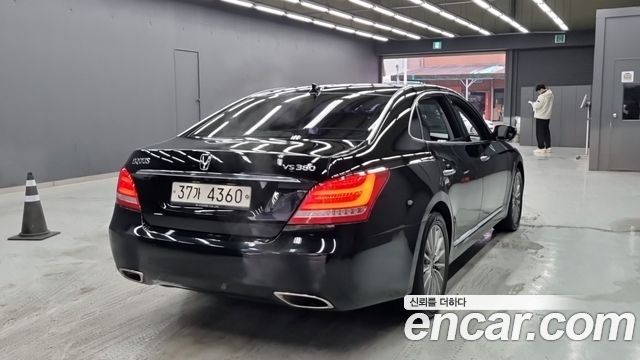 Hyundai Equus 2014 — photo 2