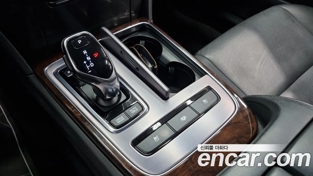 Hyundai Equus 2014 — photo 9
