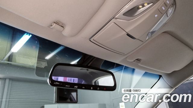Hyundai Equus 2014 — photo 16