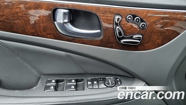Hyundai Equus 2014 — photo 18