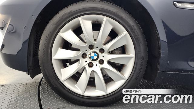 BMW 5-Series 2012 — photo 5