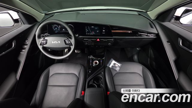 Kia Niro 2025 — photo 10