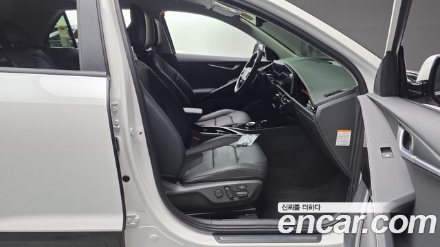 Kia Niro 2025 — photo 17