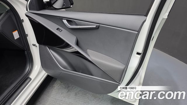 Kia Niro 2025 — photo 14