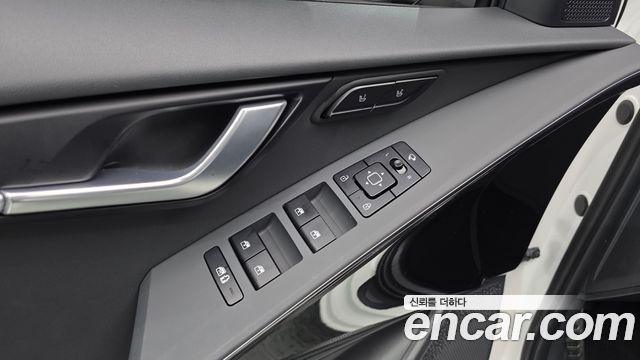Kia Niro 2025 — photo 27