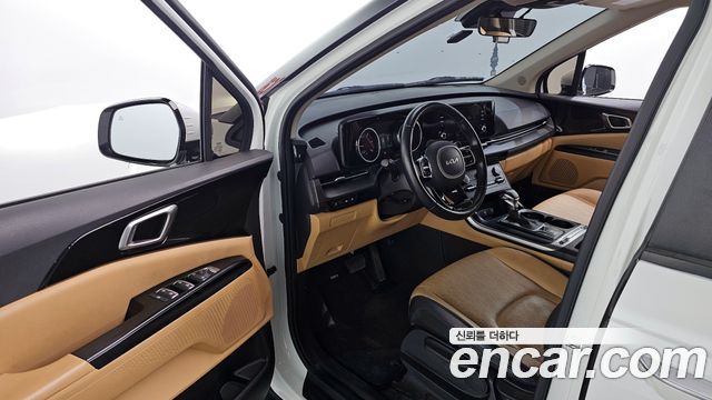 Kia Canival 2022 — photo 13