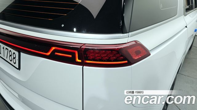 Kia Canival 2022 — photo 9