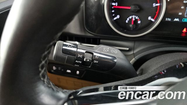 Kia Canival 2022 — photo 28