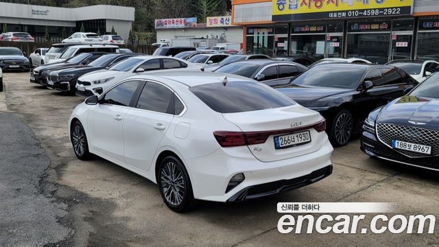 Kia K3 2022 — photo 2