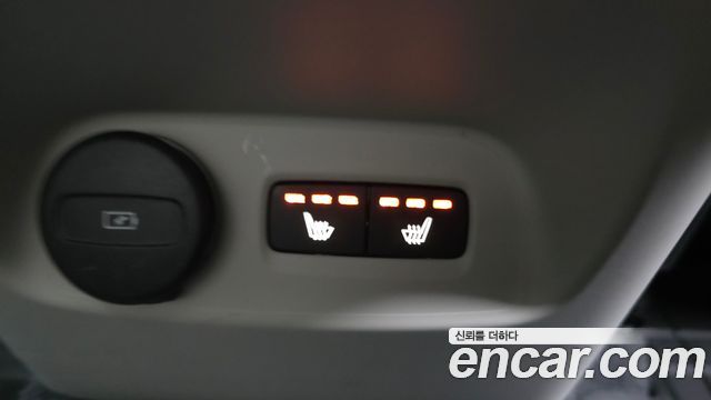 Volvo XC40 2023 — photo 19
