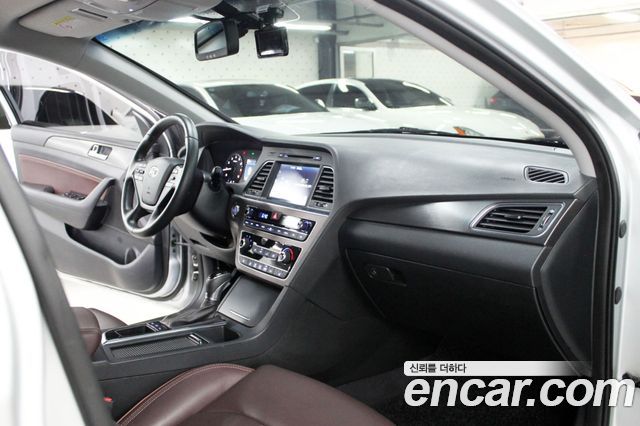 Hyundai Sonata 2017 — photo 10