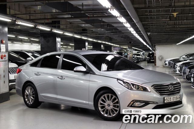 Hyundai Sonata 2017 — photo 18