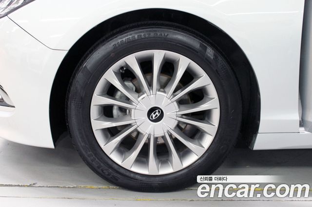 Hyundai Sonata 2017 — photo 20