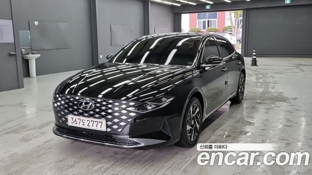 Hyundai Grandeur 2022 — photo 1