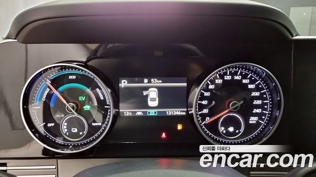 Hyundai Grandeur 2022 — photo 8