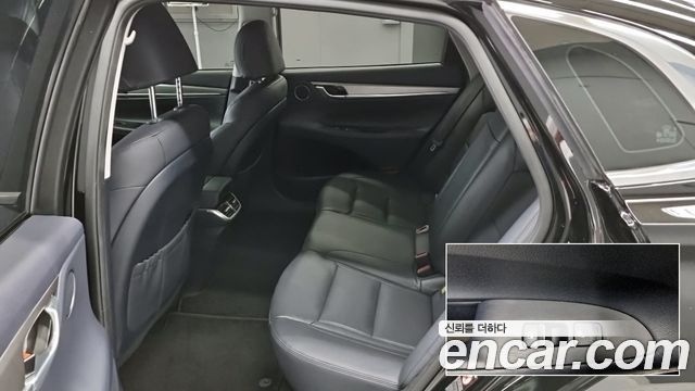 Hyundai Grandeur 2022 — photo 11