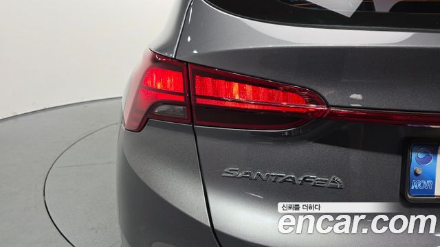 Hyundai Santafe 2021 — photo 9