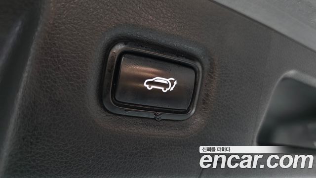 Hyundai Santafe 2021 — photo 30