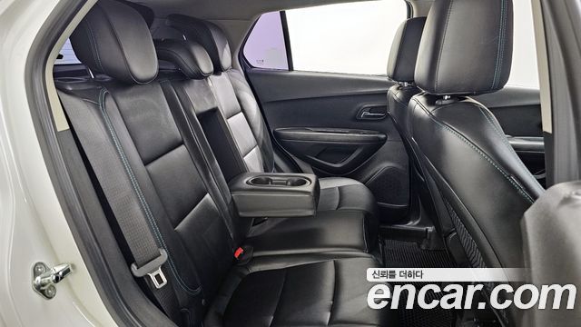 Chevrolet Korea Trax 2015 — photo 12