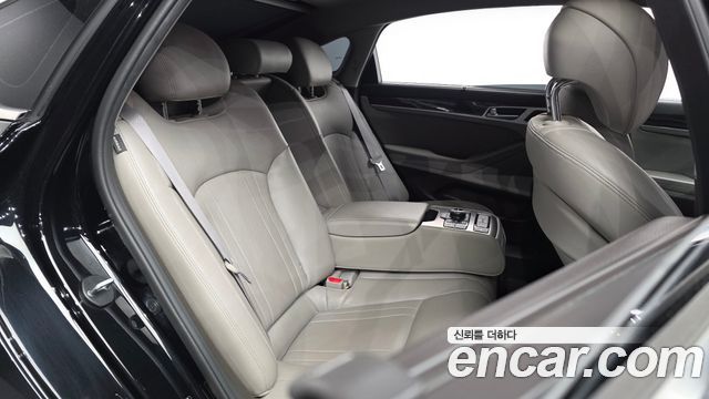 Hyundai Genesis 2016 — photo 12