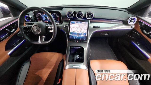 Mercedes-Benz C-Class 2022 — photo 10