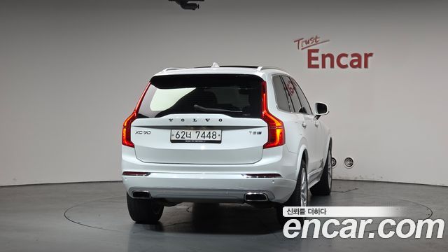 Volvo XC90 2018 — photo 4