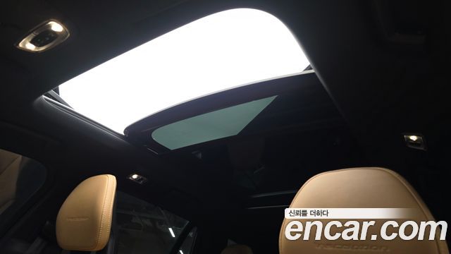 Volvo XC90 2018 — photo 21