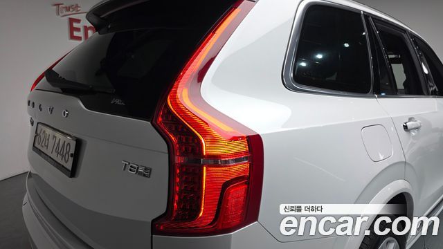 Volvo XC90 2018 — photo 9