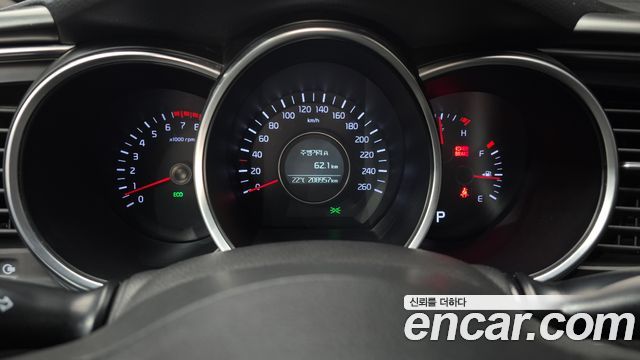 Kia K5 2015 — photo 8