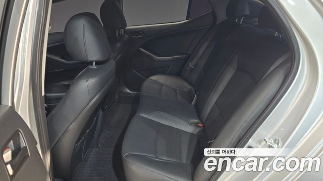 Kia K5 2015 — photo 11