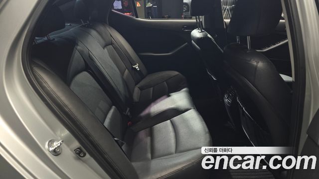 Kia K5 2015 — photo 12