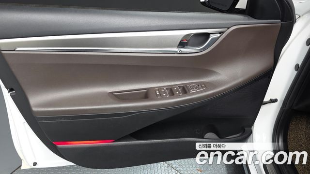 Hyundai Grandeur 2021 — photo 14