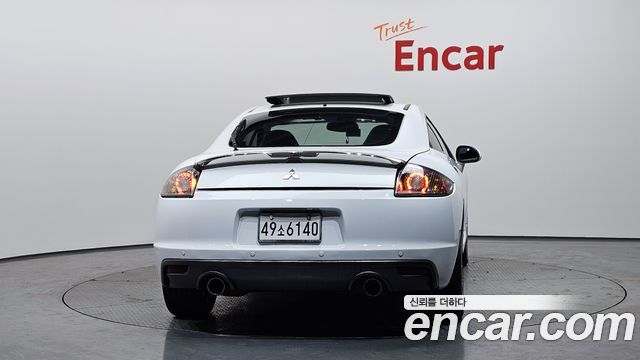 Mitsubishi Eclipse 2009 — photo 4