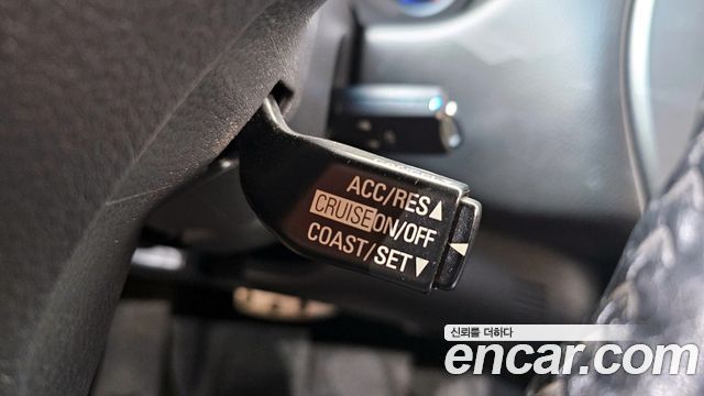 Mitsubishi Eclipse 2009 — photo 18