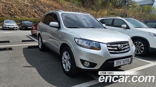 Hyundai Santafe 2011 — photo 1