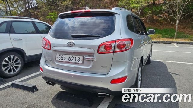 Hyundai Santafe 2011 — photo 3