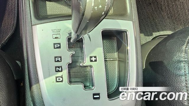 Hyundai Santafe 2011 — photo 9