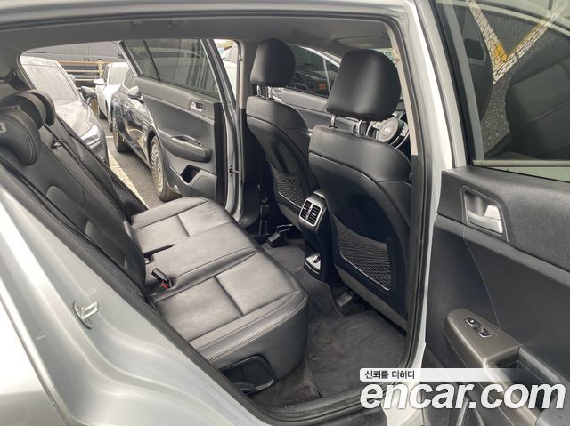Kia Sportage 2019 — photo 16