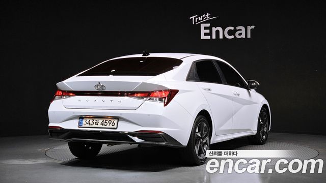 Hyundai AVANTE 2021 — photo 2