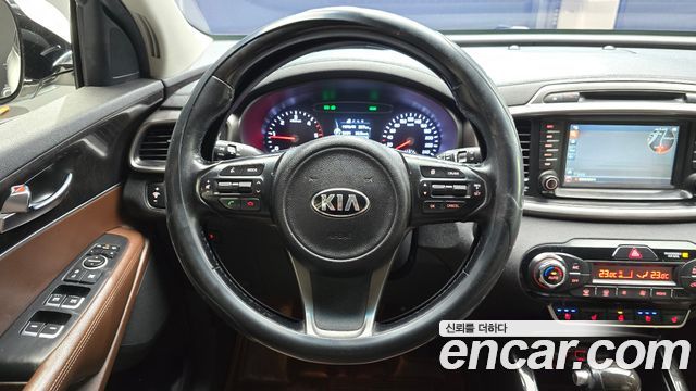 Kia Sorento 2016 — photo 13