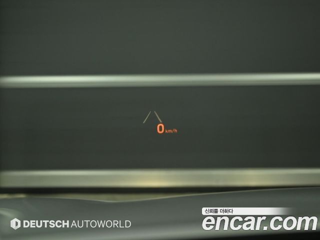 Genesis G80 2017 — photo 17