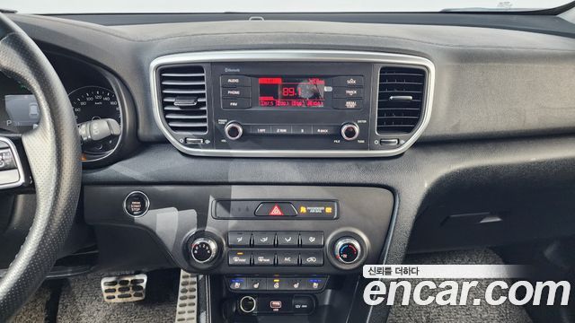 Kia Sportage 2022 — photo 18